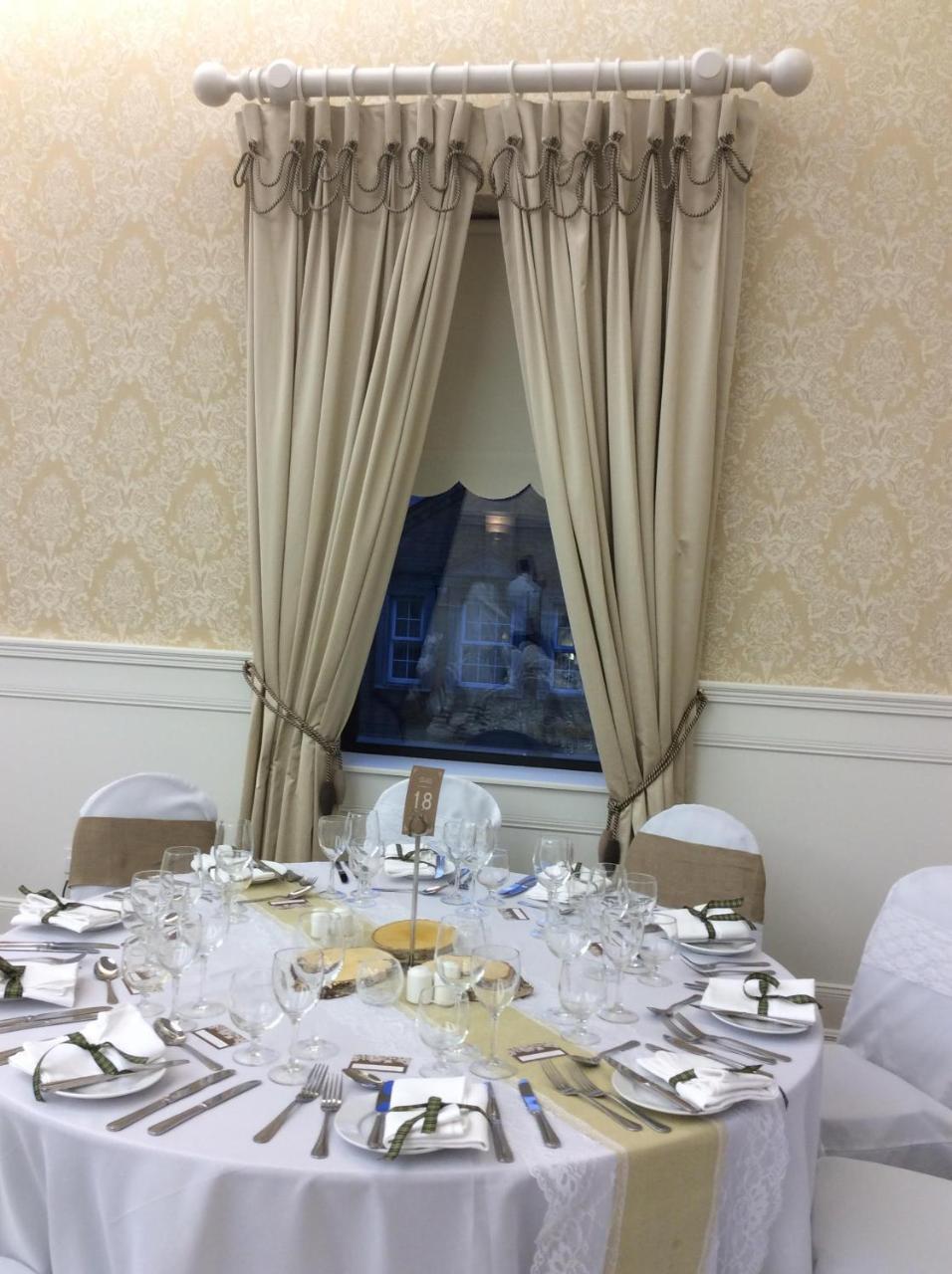 Ivy Tower Hotel 卡斯尔巴 外观 照片